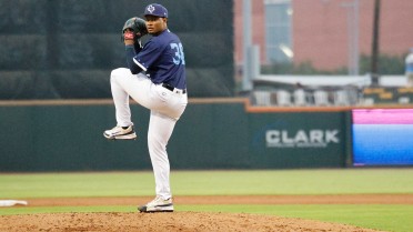 Bats Break Out in Series Opening TriumphÂ
