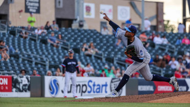 Cards Comeback in Sixth, Spoil Fine Effort by Urias
