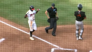 Braylon Payne drives triple, home run vs. Delmarva