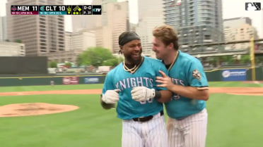Corey Julks hammers a walk-off home run