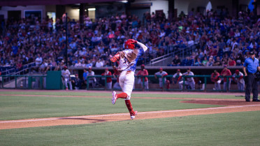 Late Game Fireworks from Rosario Lead to Threshers Win