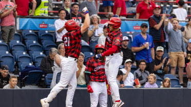 C's Homer Their Way To Series-Opening Win