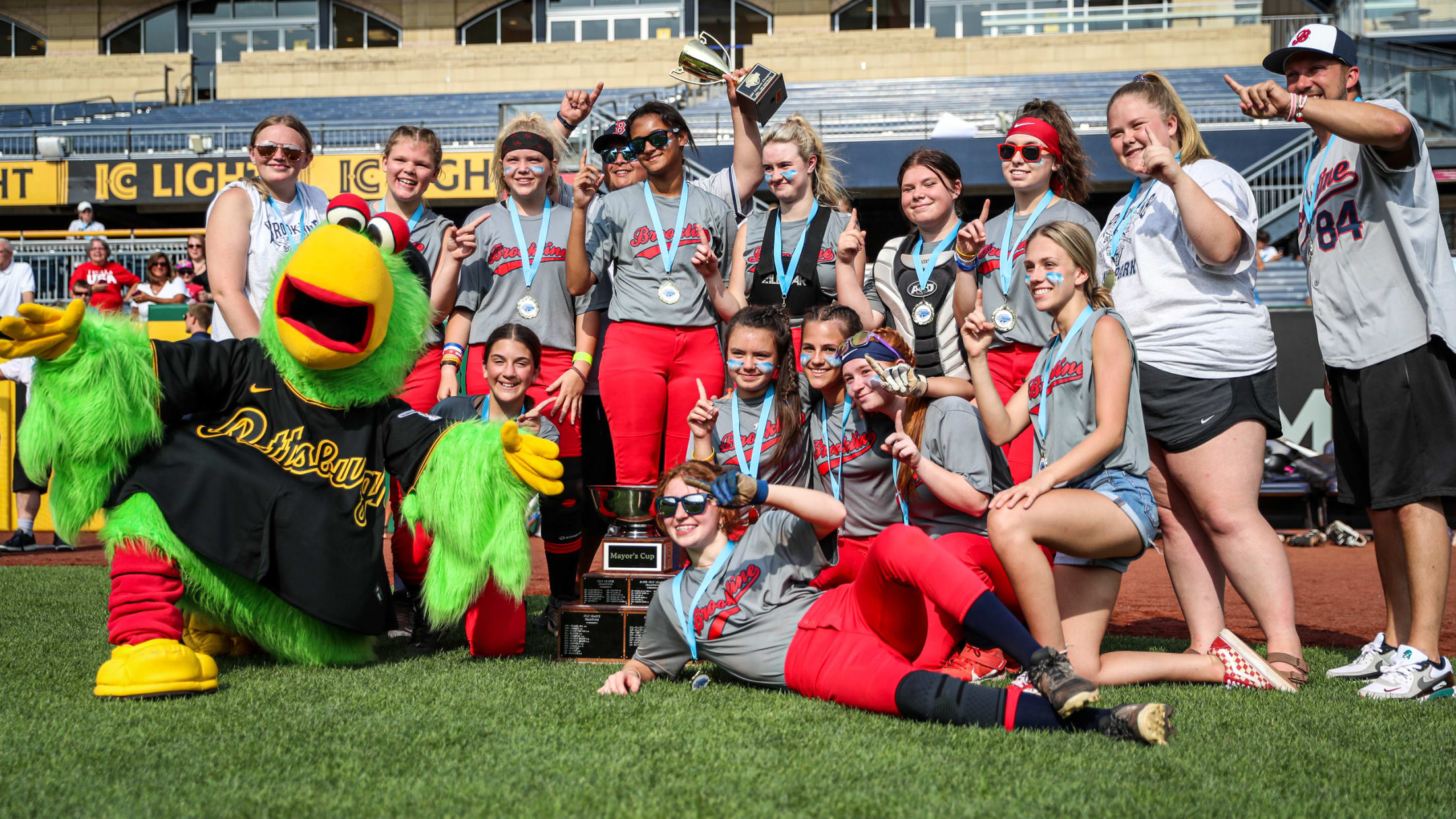 Youth Baseball & Softball