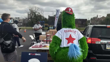 Phanatic_Play_Ball_1920_20201024