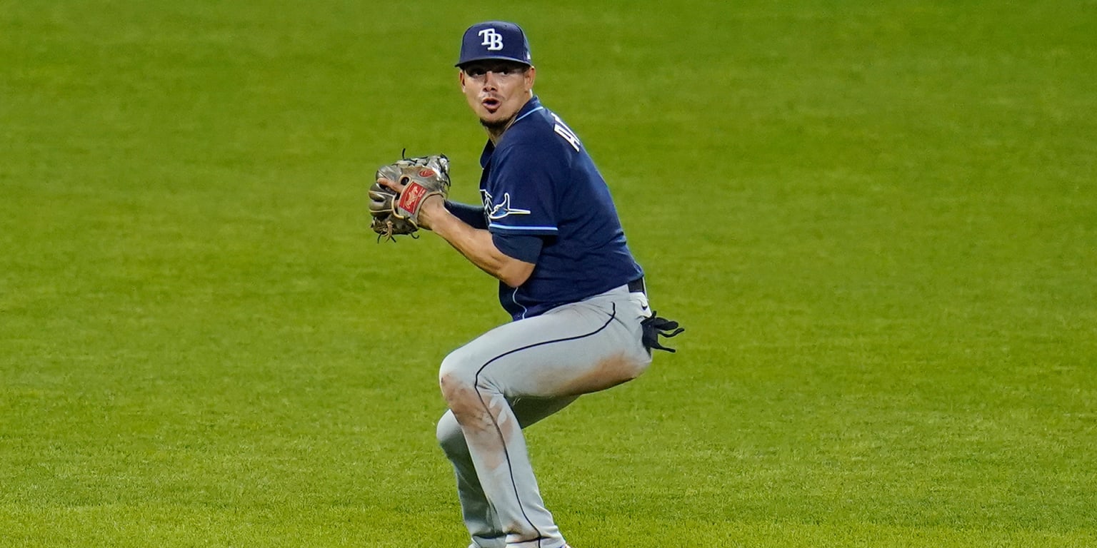 Willy Adames traded from Rays to Brewers
