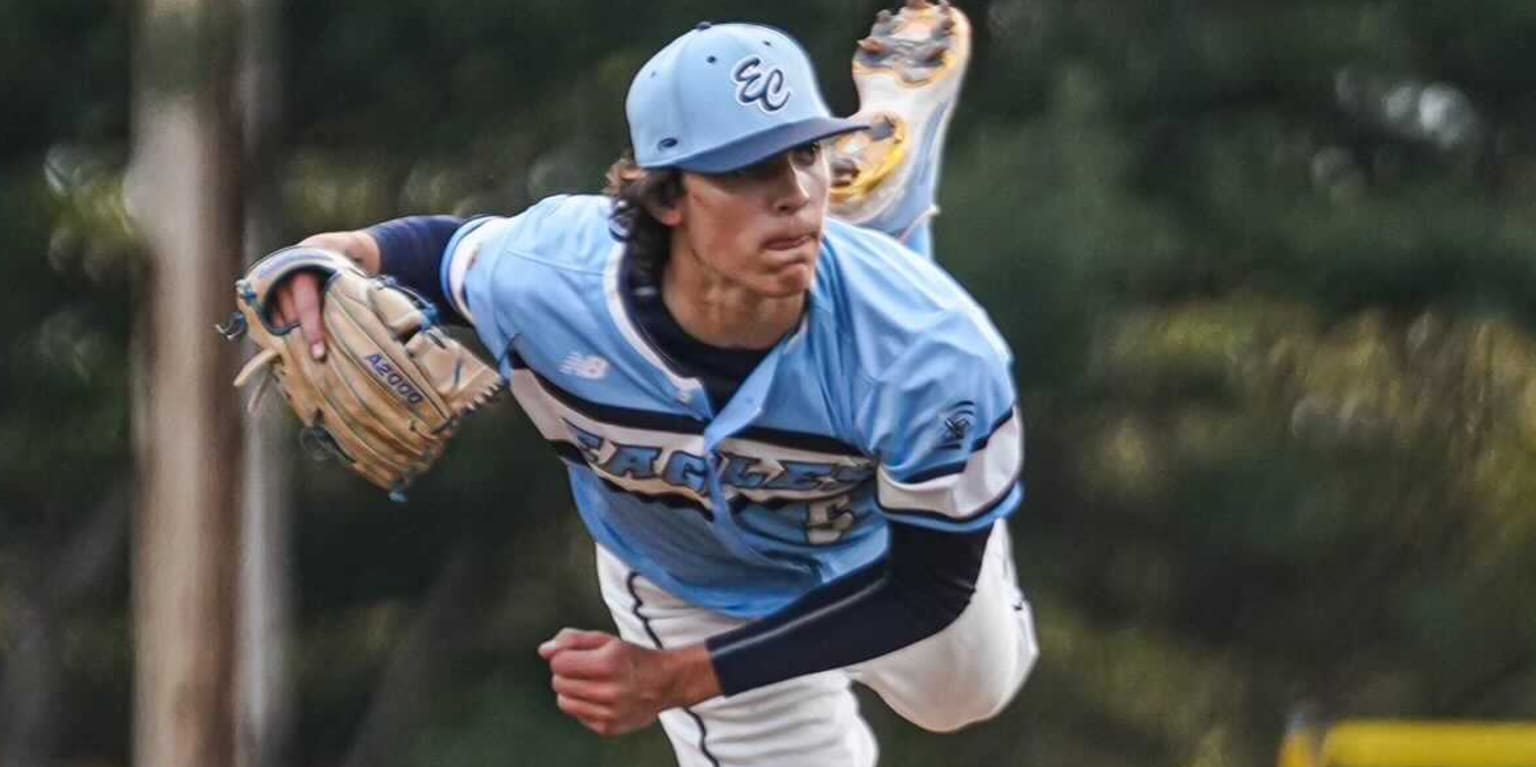 Draft prospect Frank Mozzicato extends no-hit streak