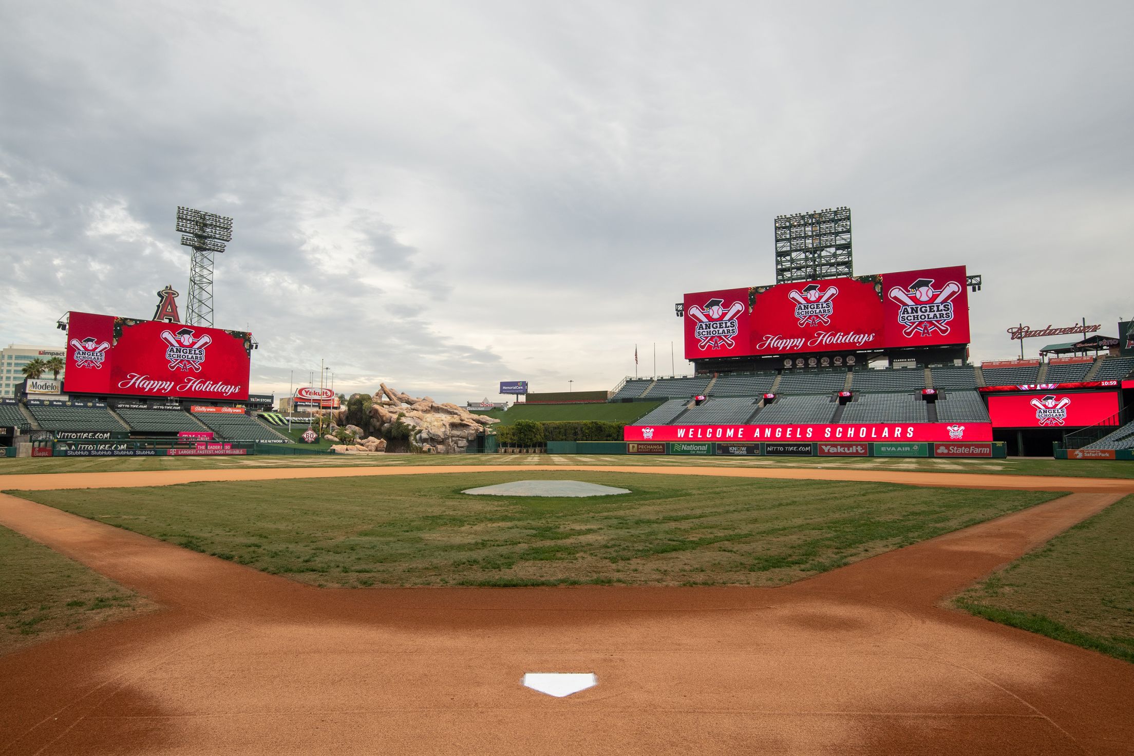 Angels College Scholars: Winter Break Luncheon