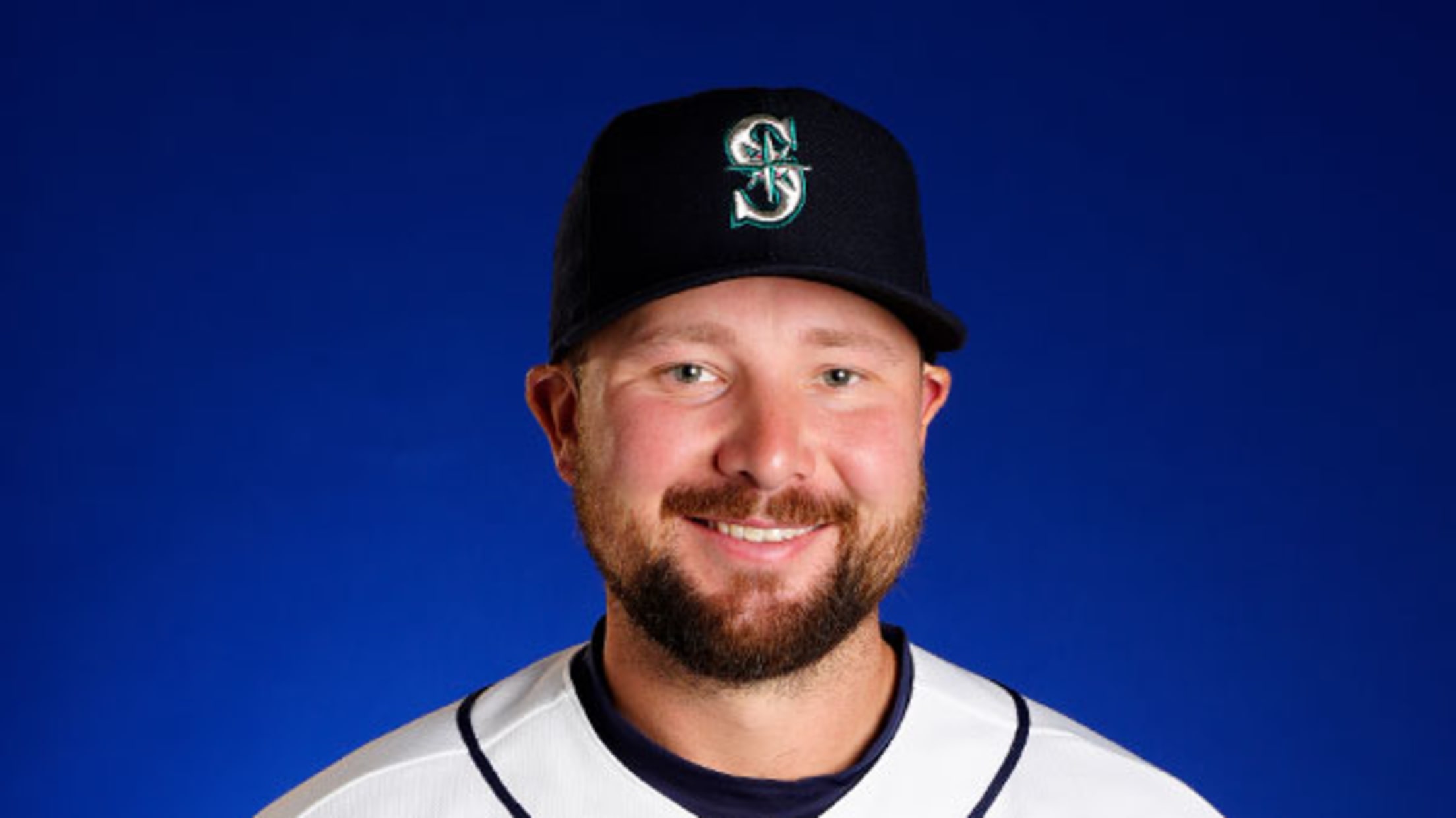 Cal Raleigh Headshot