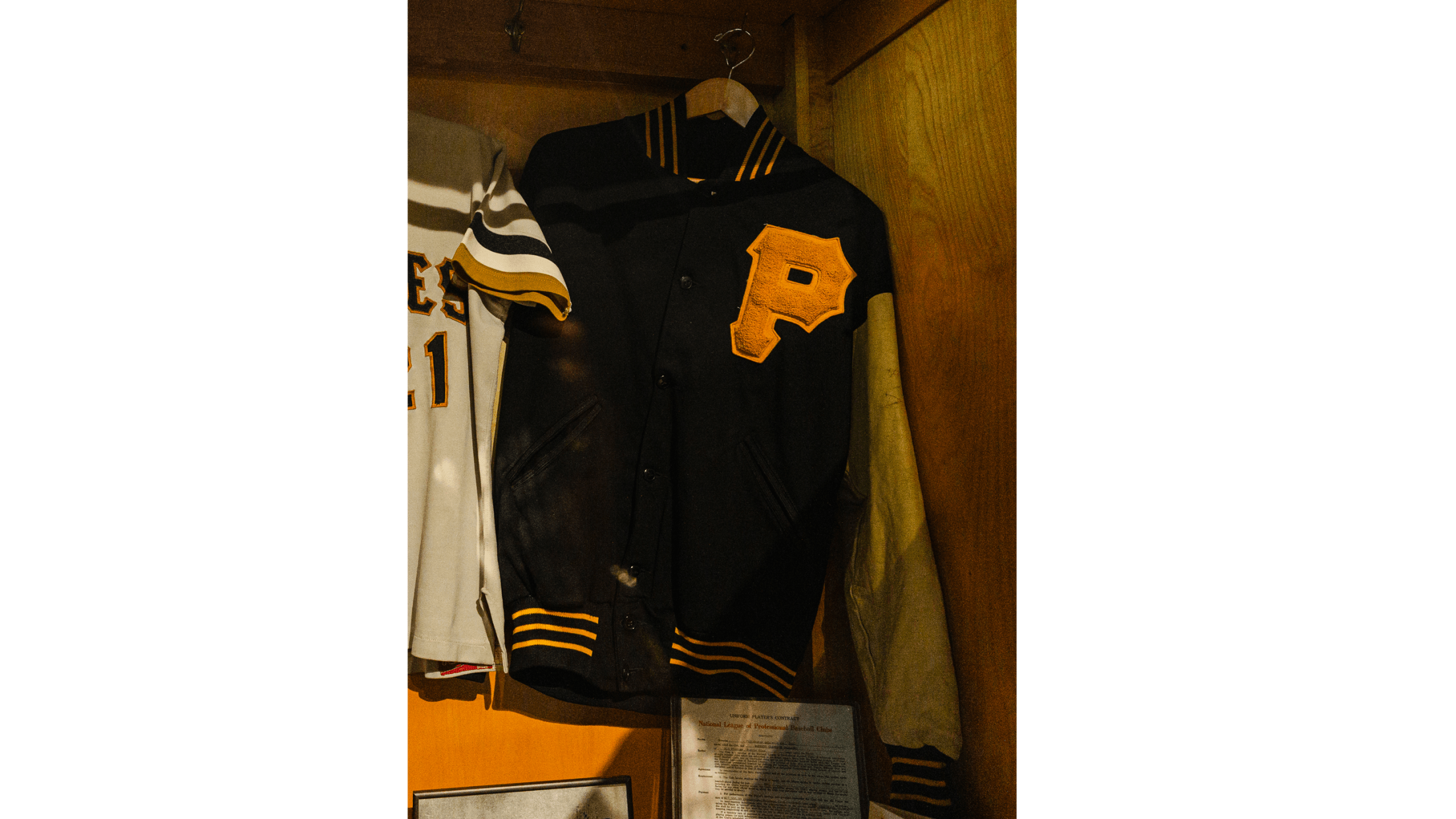 Roberto Clemente team jacket from 1965