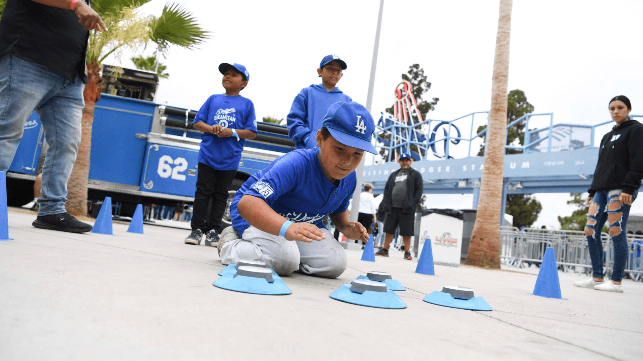 Dodgers Dreamteam PlayerFest Brings Thousands Together