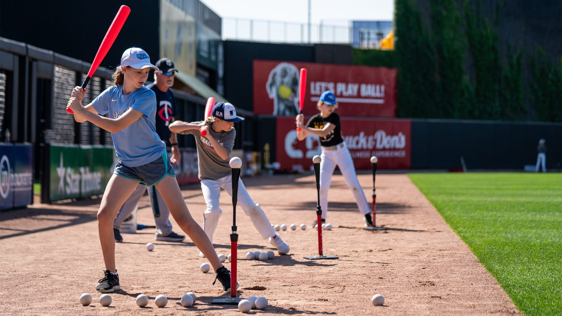 Minnesota Twins Girls Baseball Camp