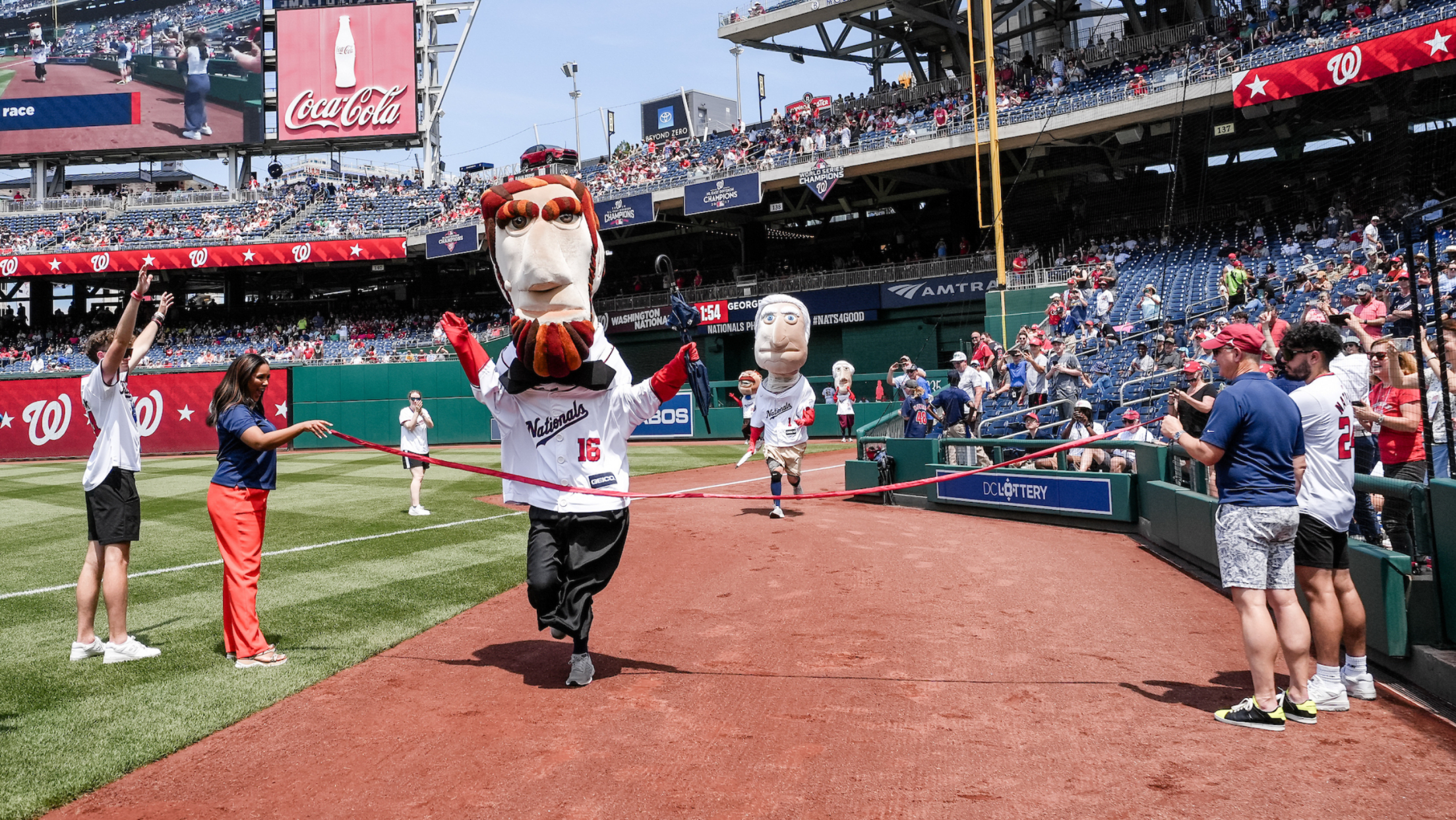Presidents Race Finish Line