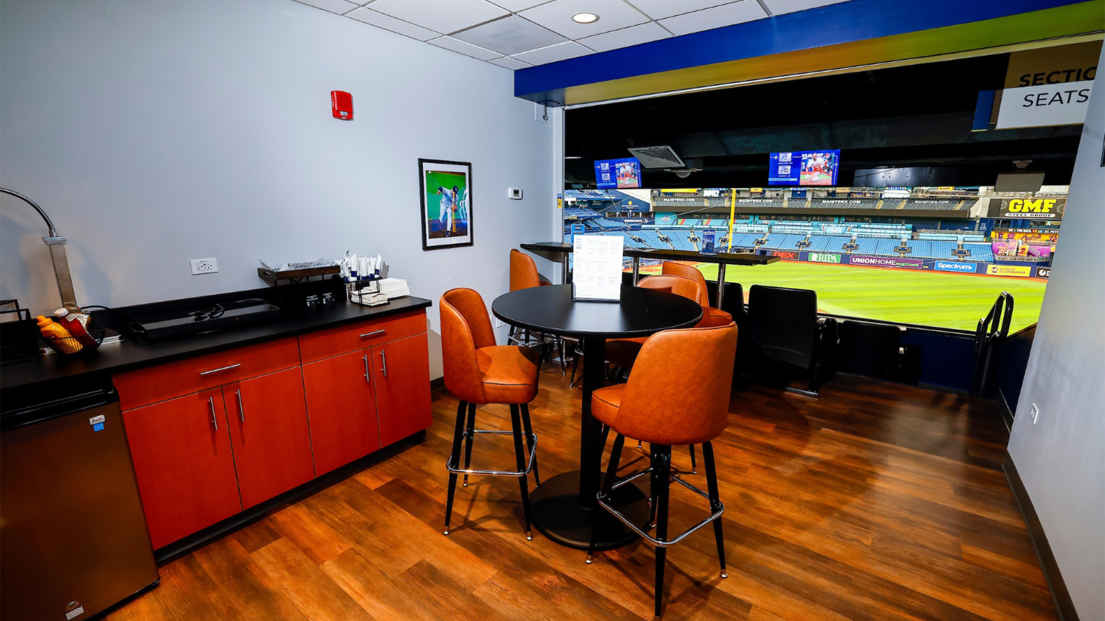 Outfield Standard Suites