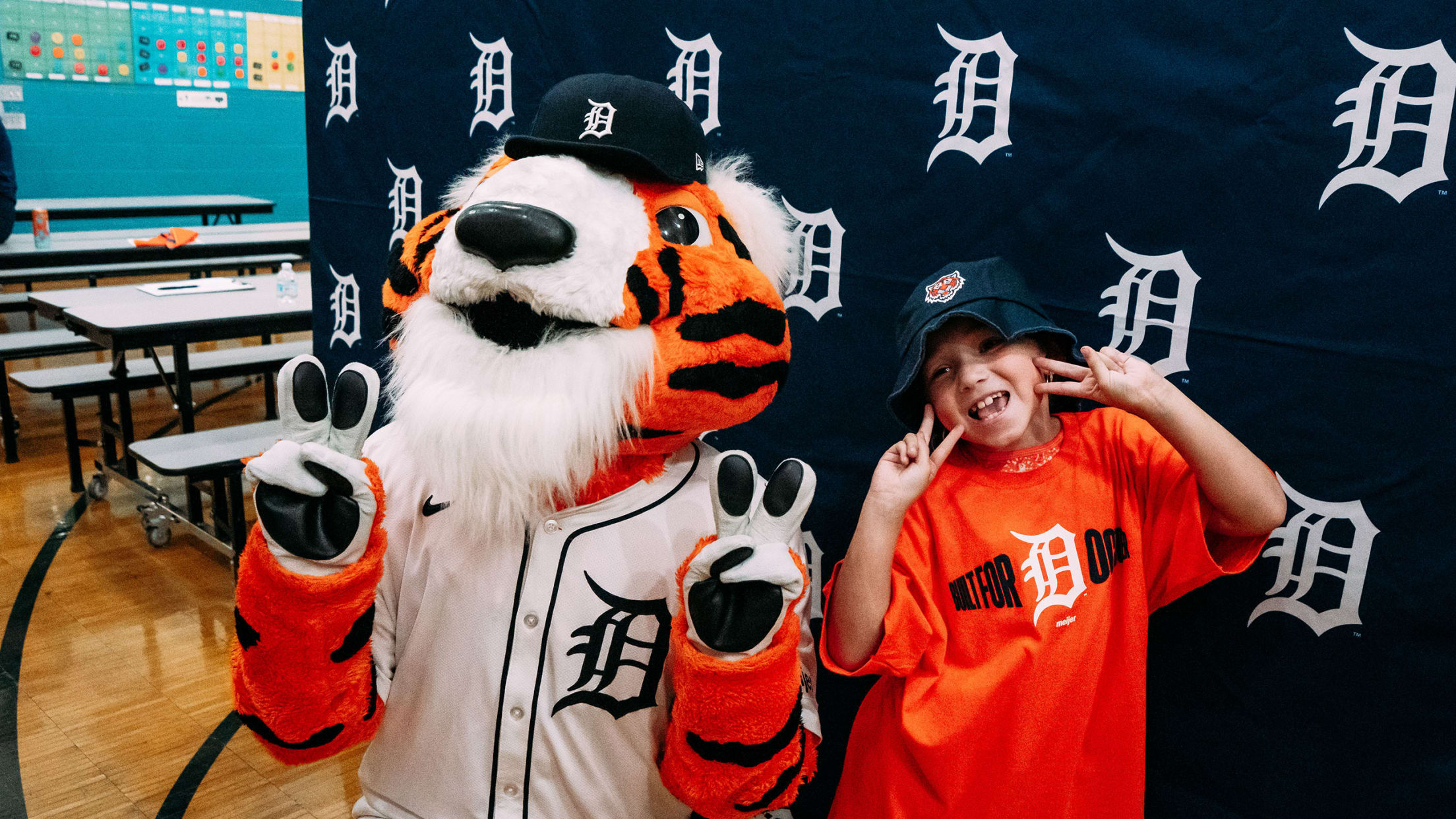 Detroit Tigers PAWS School Appearance