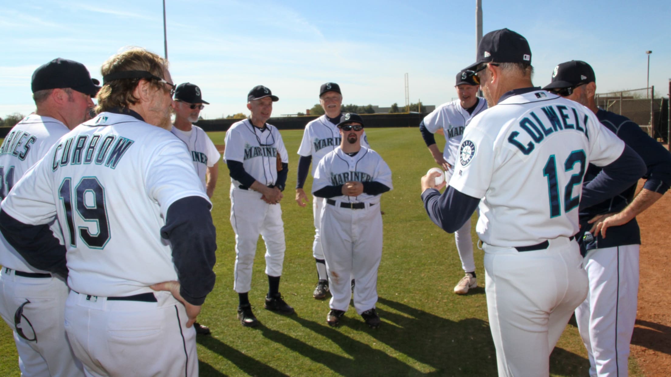 Image of fans participating in Seattle Mariners Fantasy Camp