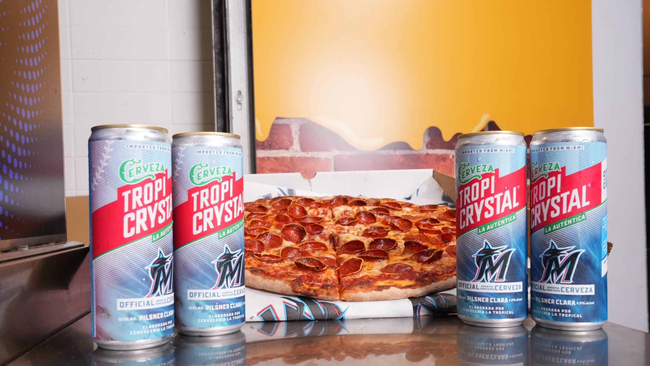 Pizza and beer from loanDepot park