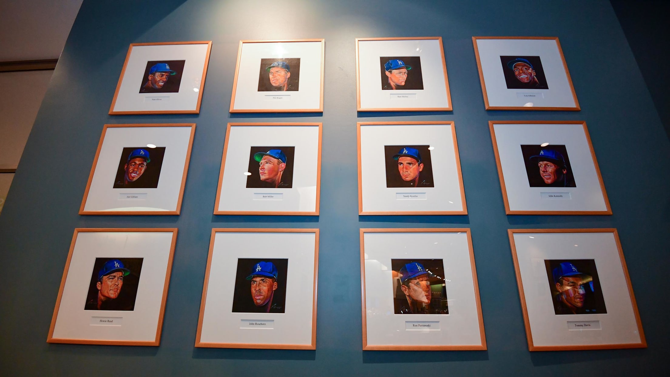 Ballpark Attractions - Stadium Club Art
