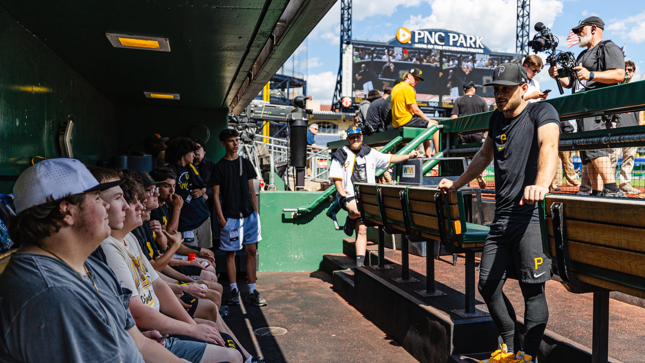 Brandon Lowe speaks with Pittsburgh Pirates fans in the dugout at PNC Park.