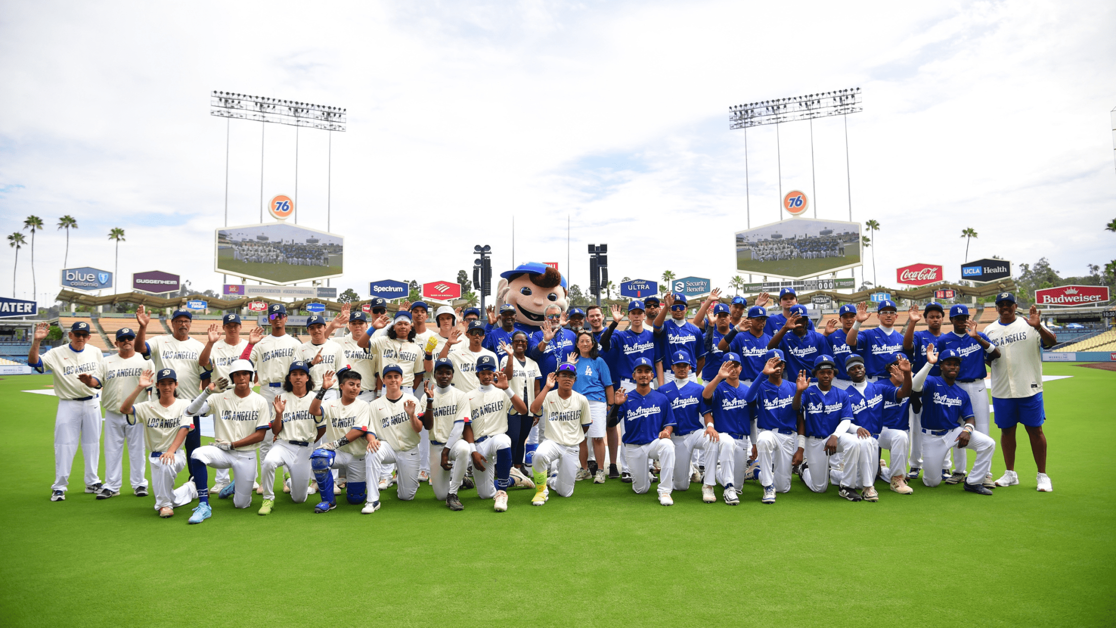 More than a game: Dodgers Dreamteam families shine in City Connect showcase