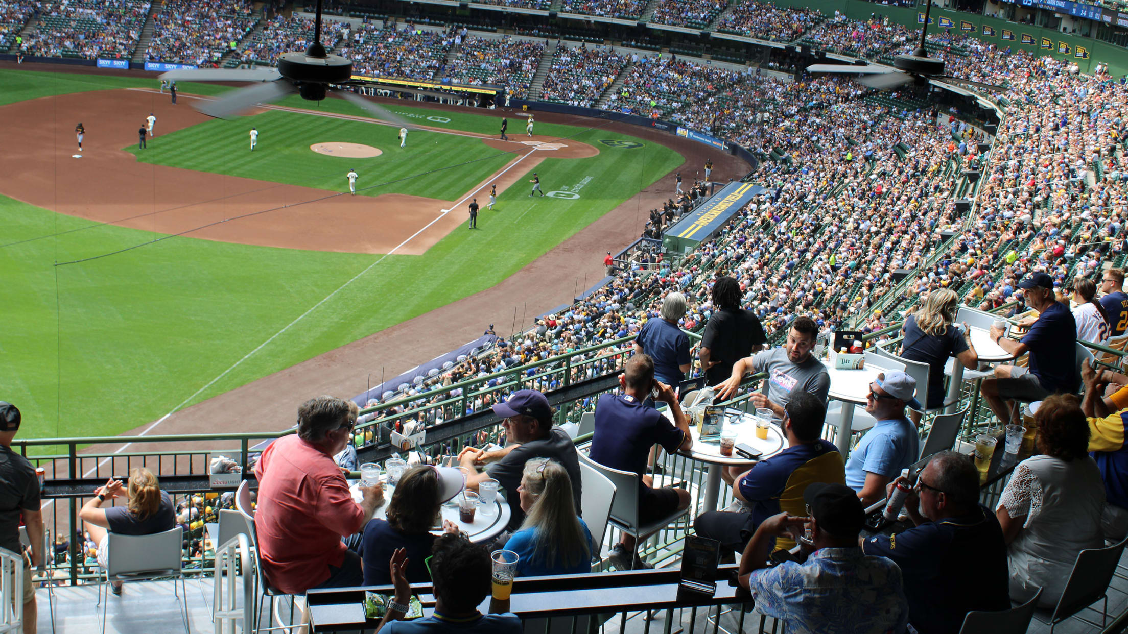 Flecha Azul Tequila Patio
