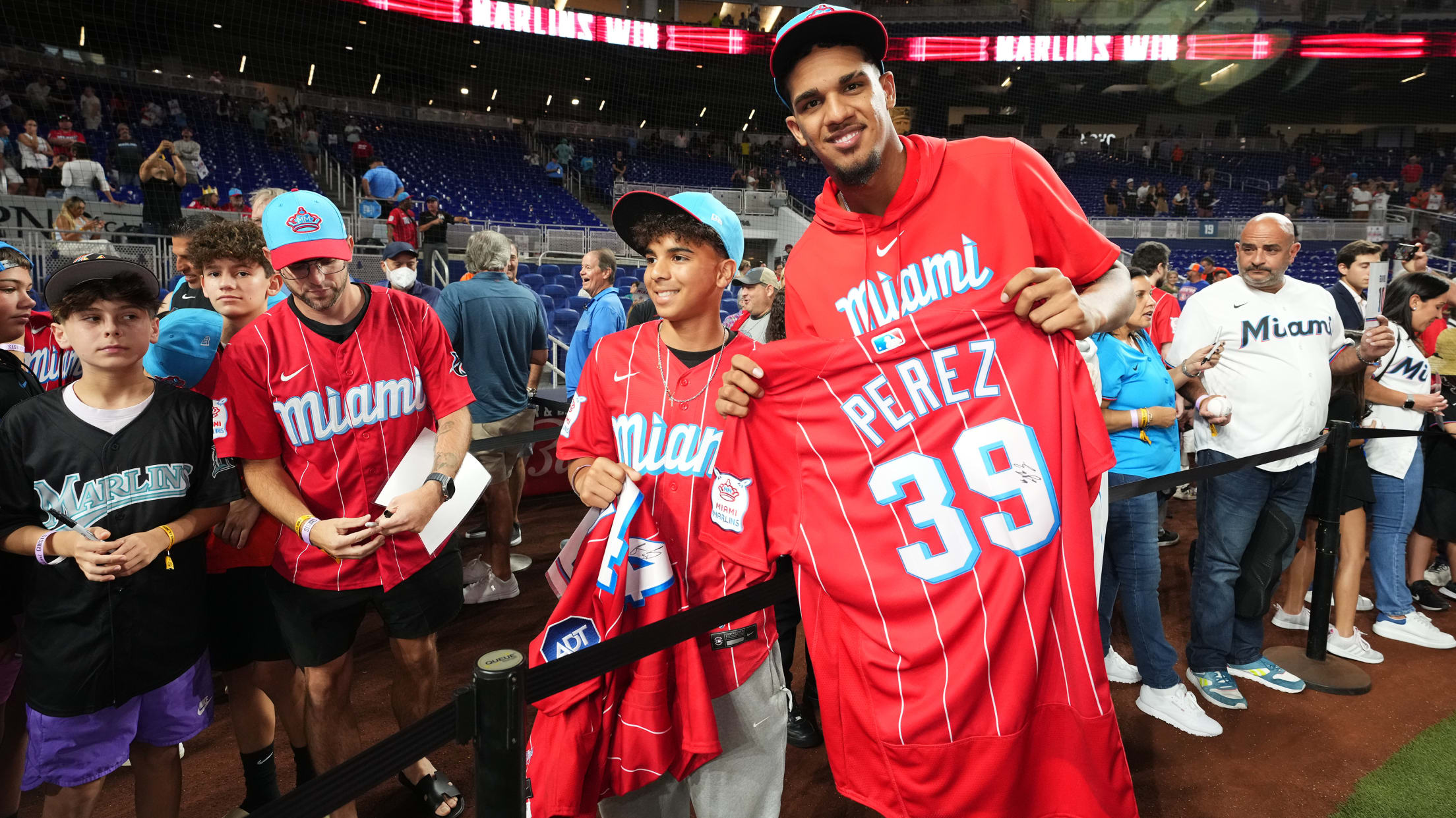 Home Run Rewards - Eury Perez