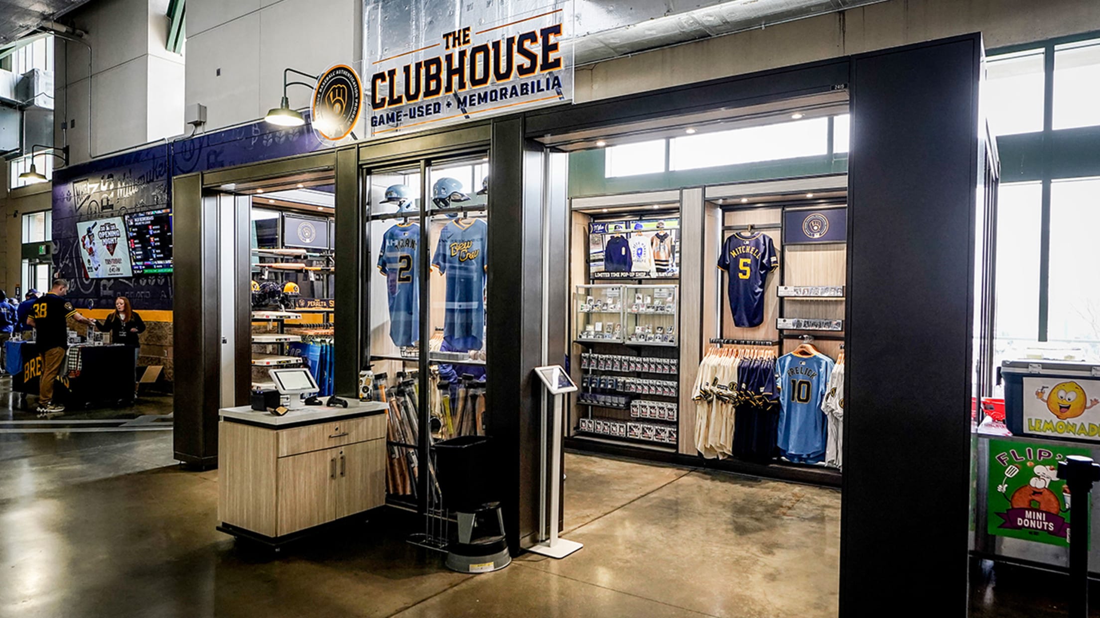Brewers Authentics Clubhouse Game-Used + Memorabilia
