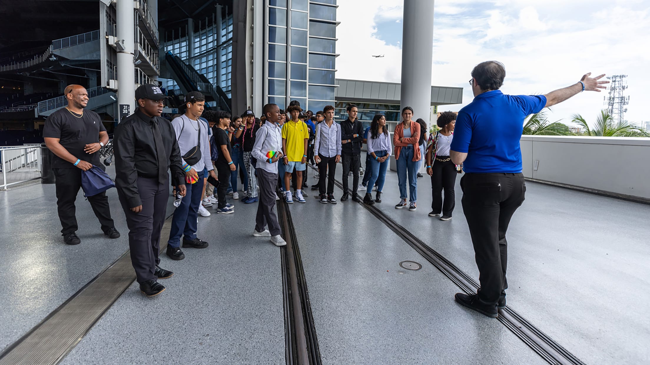 School group tour at loanDepot park