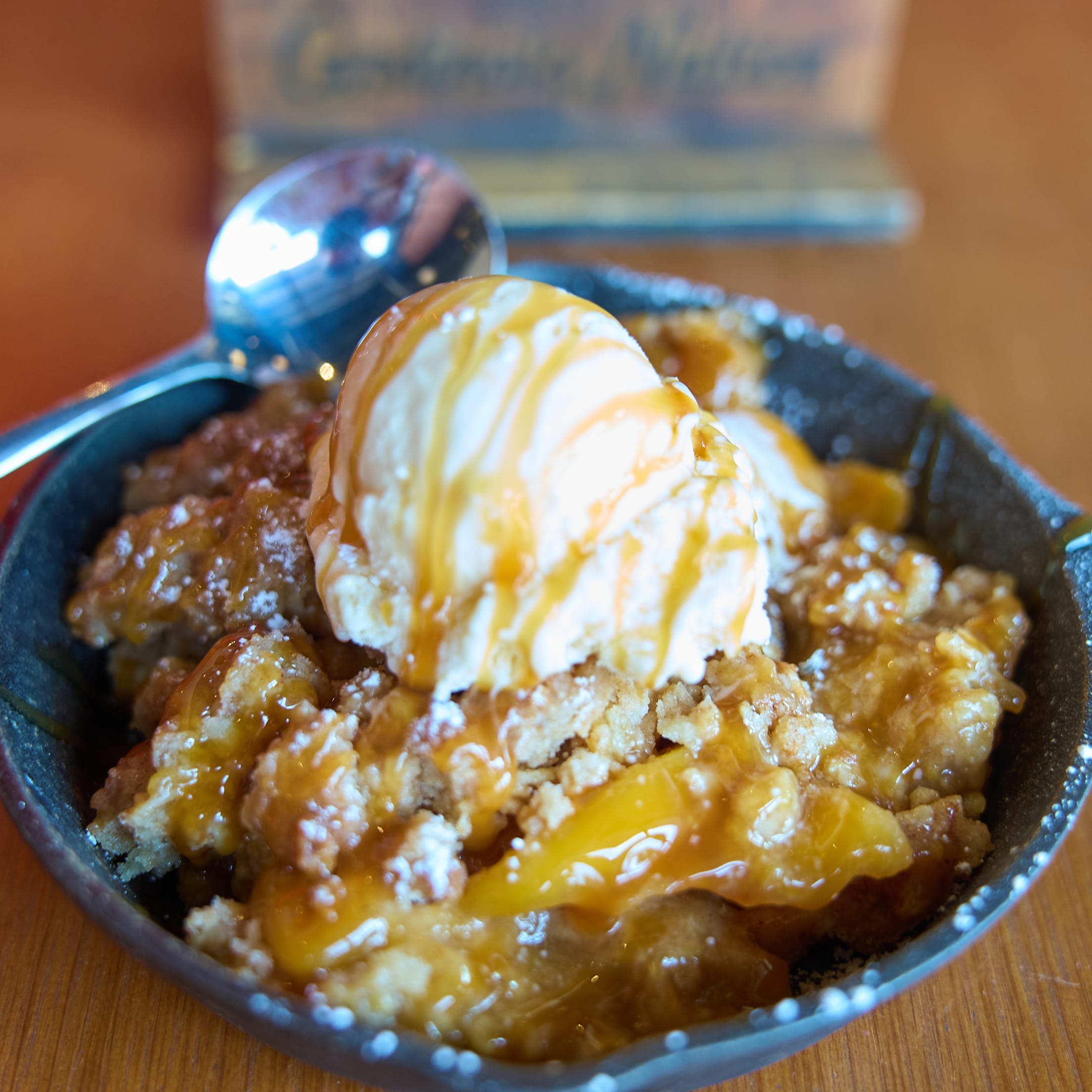 Classic Peach Crisp