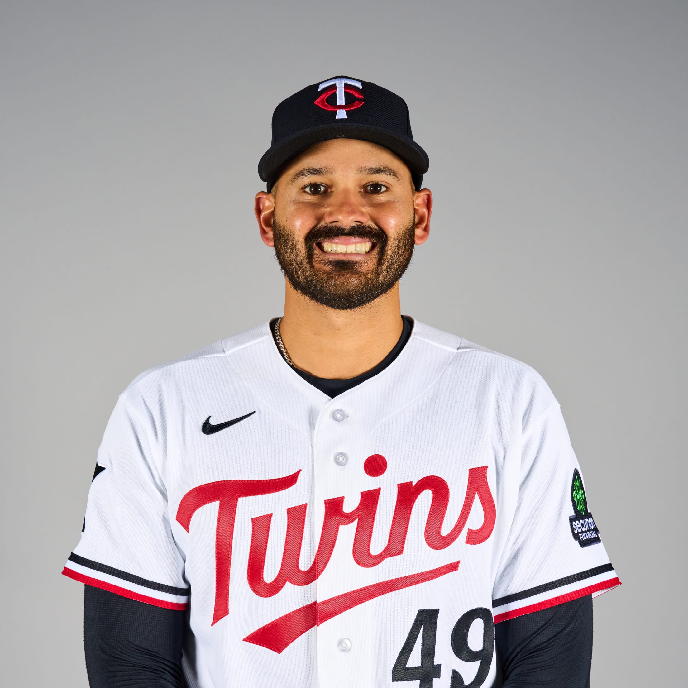 Pablo López headshot.