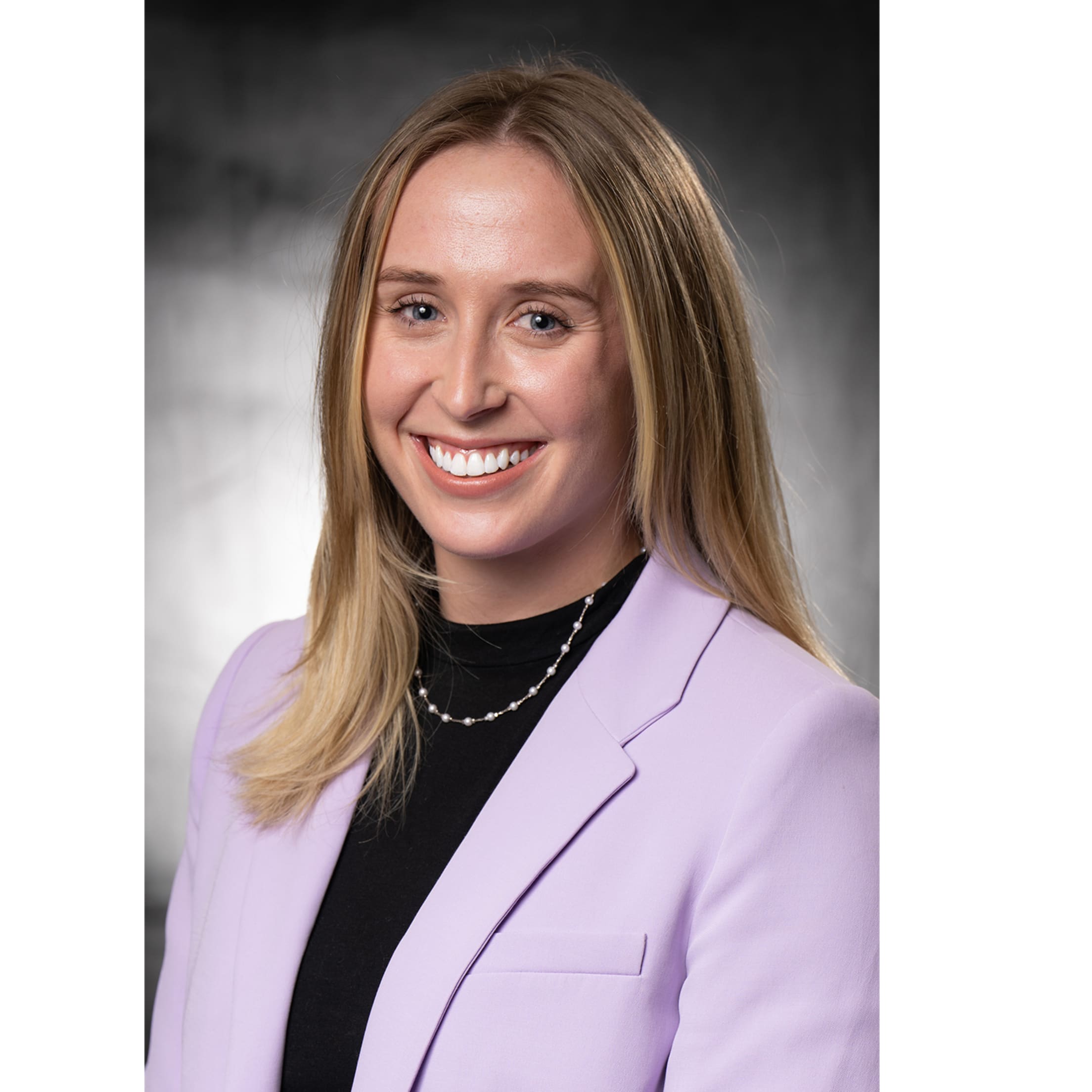 Julia Bremner headshot