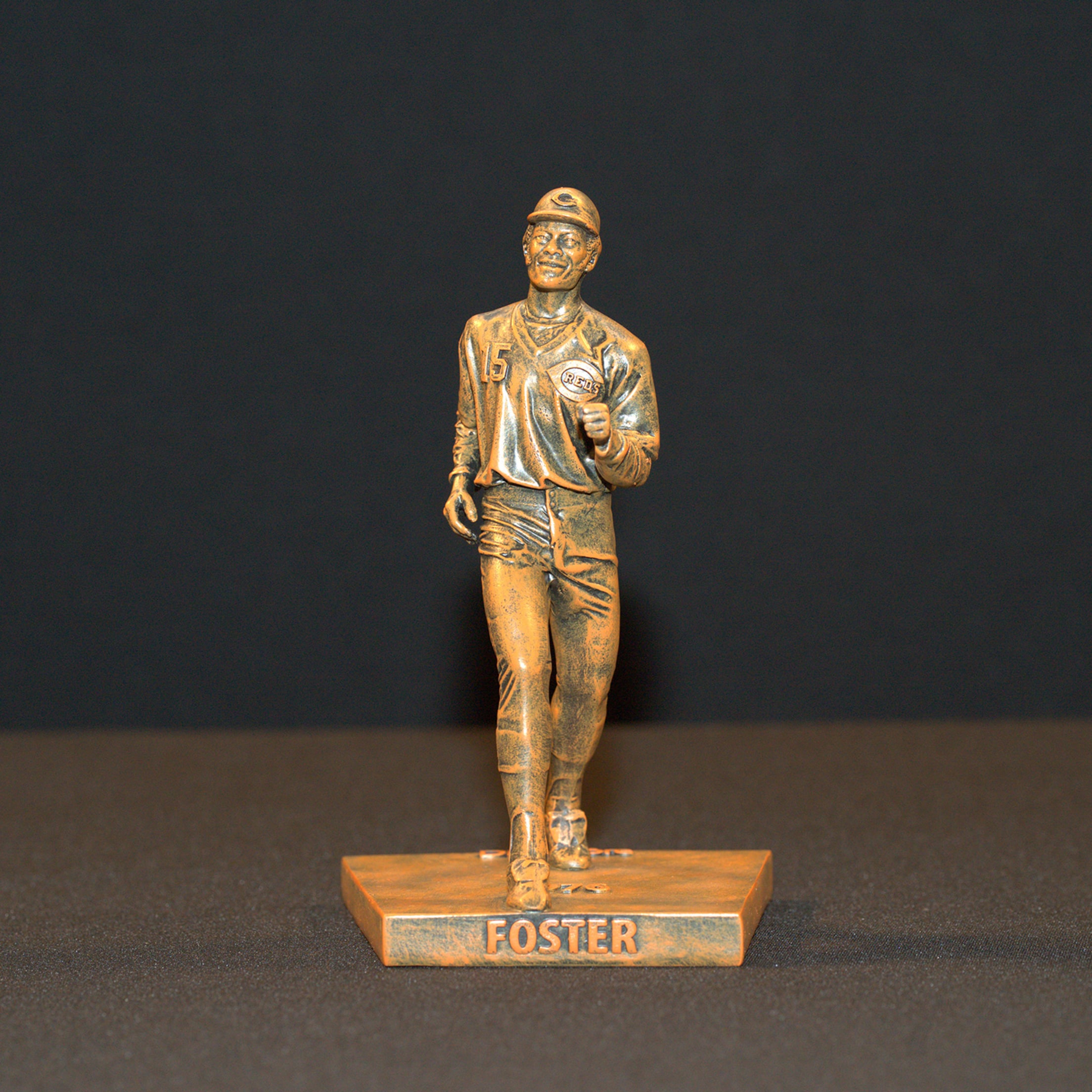 Reds Hall of Fame bronze statue replica of George Foster.