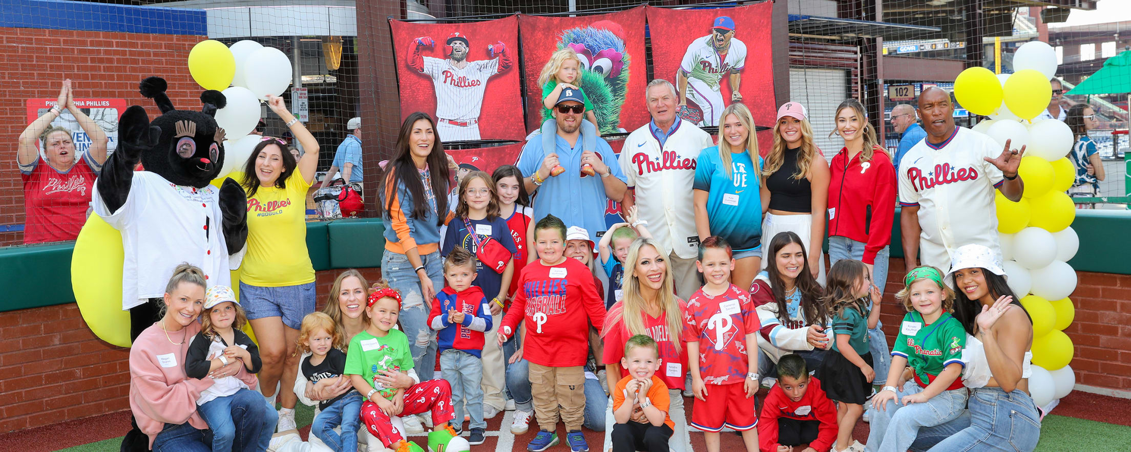 Phillies Wives
