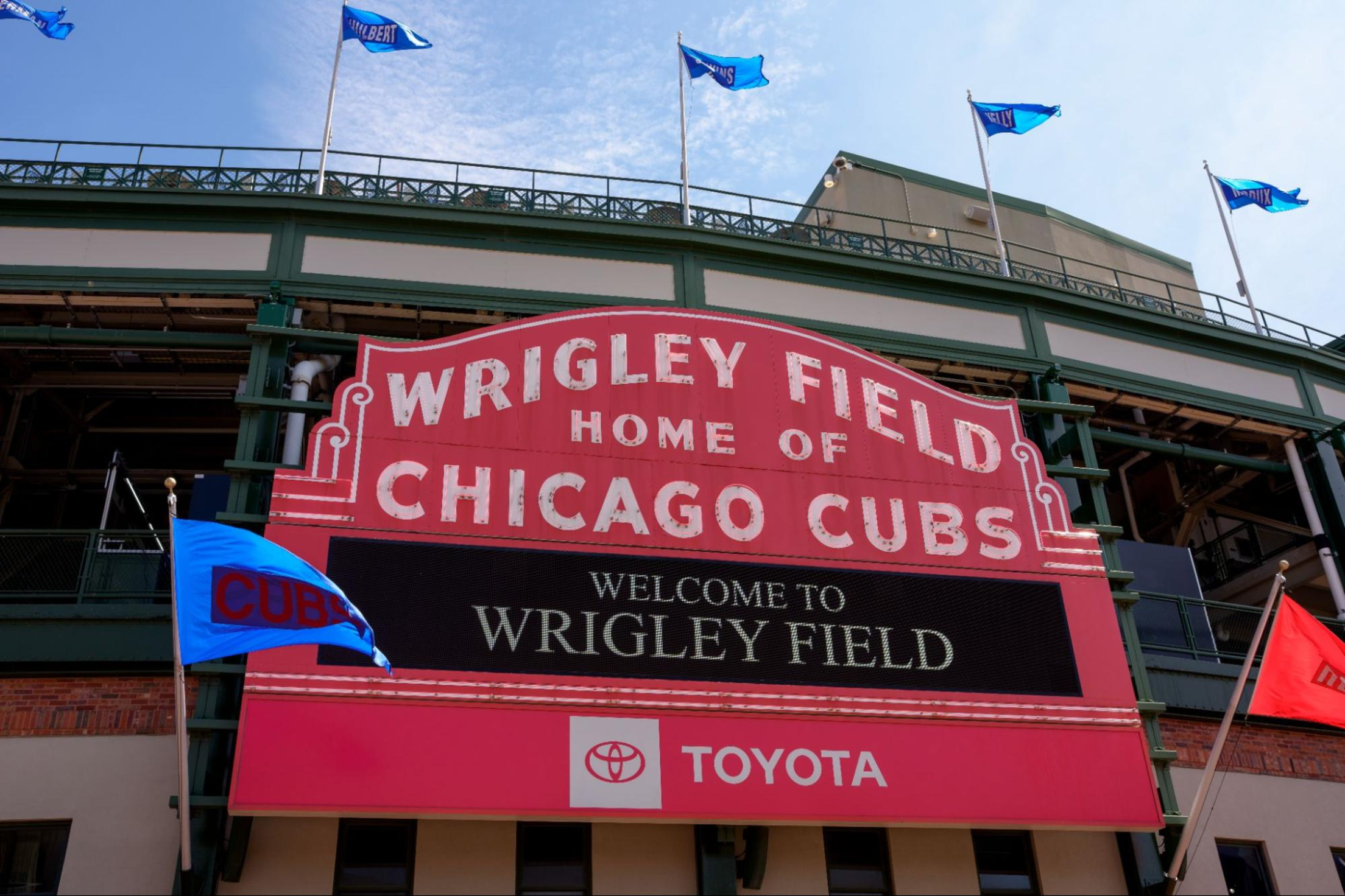 ‘wrigley-field-tour-from-stands