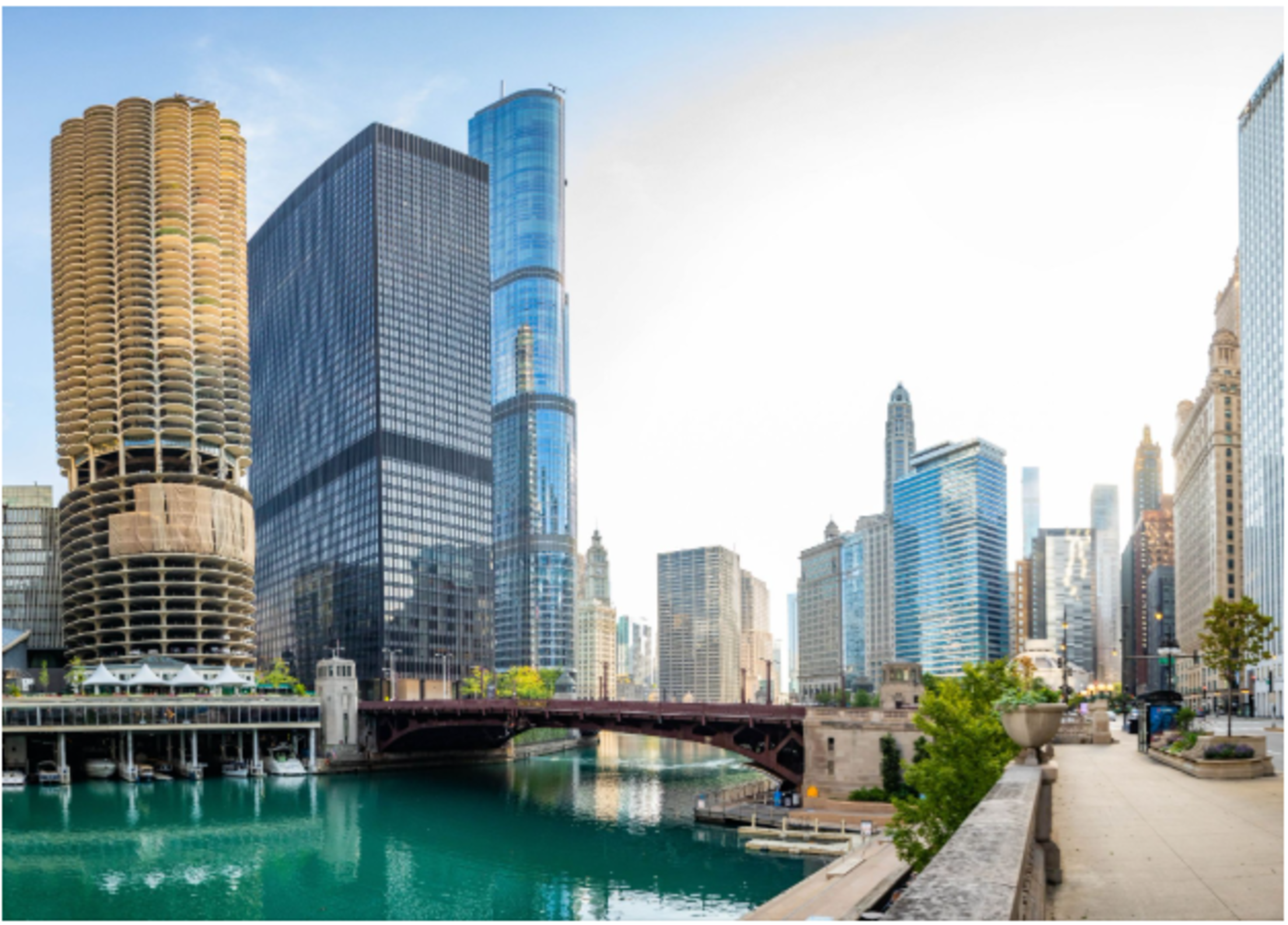 chicago-river-marina-city-towers