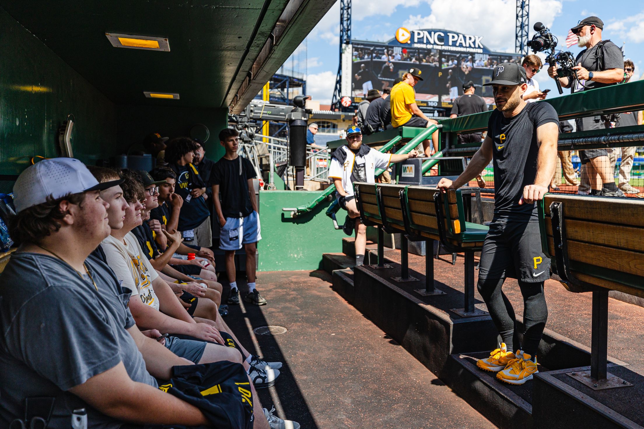 Brandon Lowe speaks with Pittsburgh Pirates fans in the dugout at PNC Park.