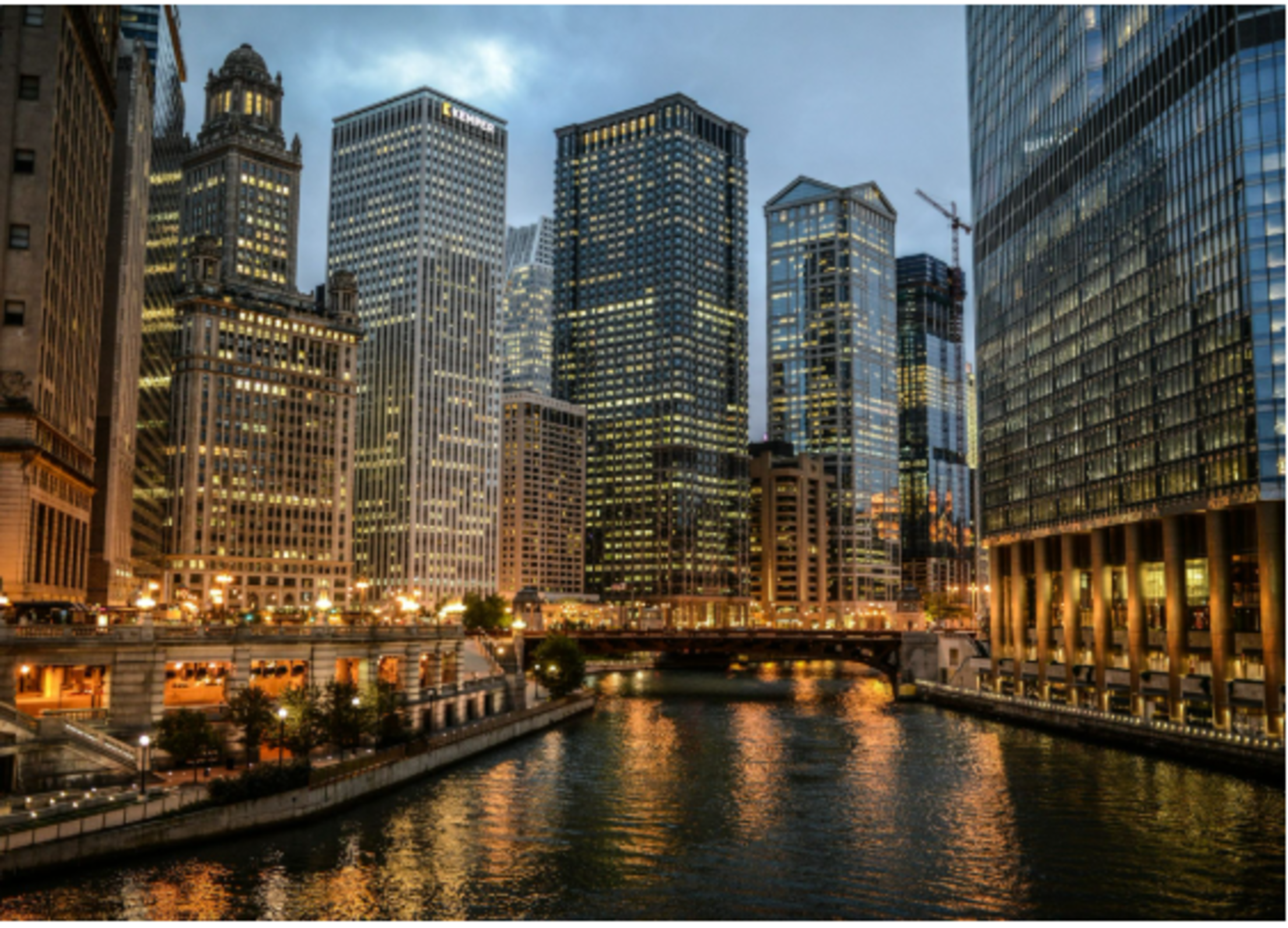 chicago-river-downtown-skyscrapers-dusk