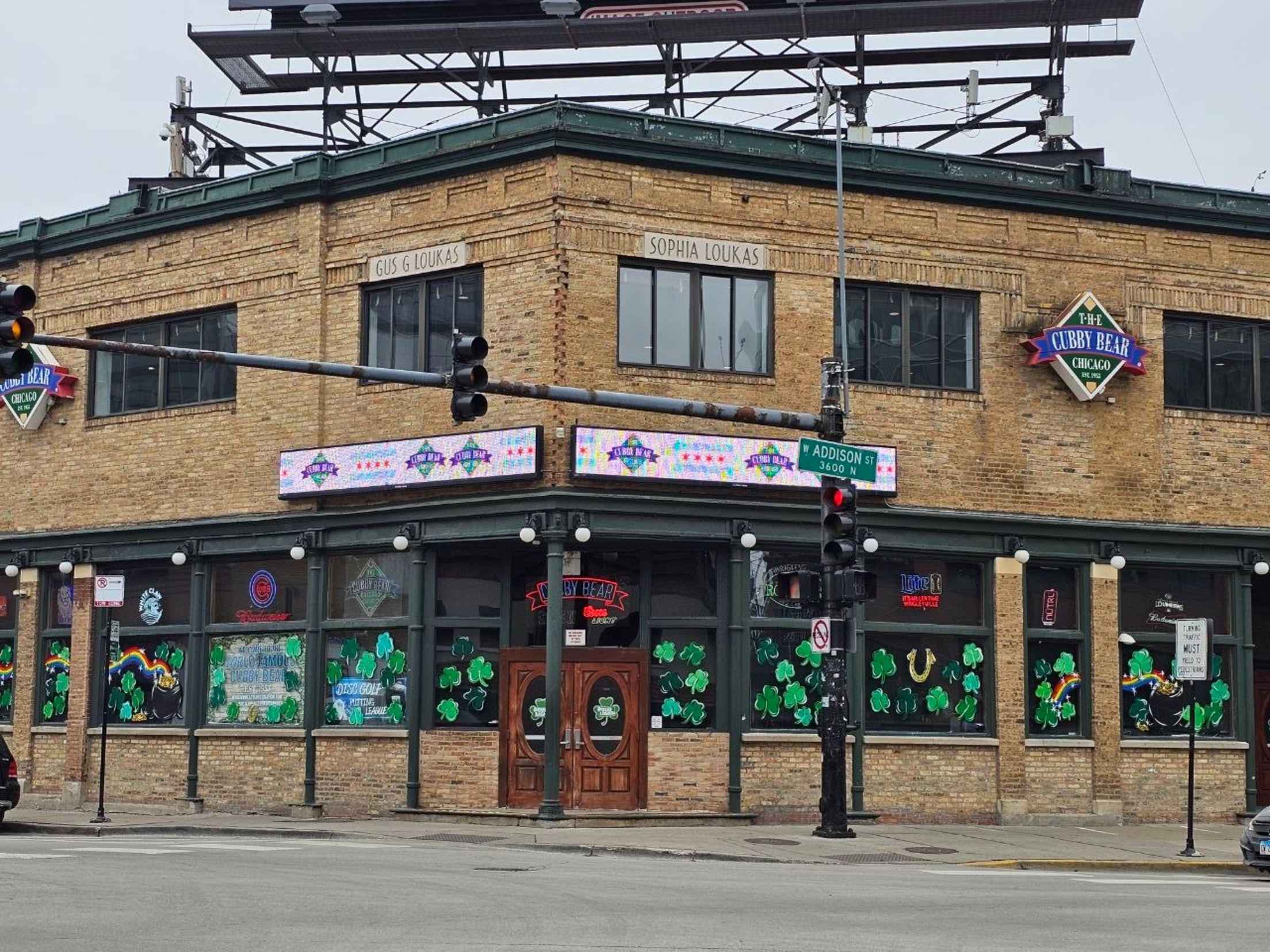 the-cubby-bear-wrigleyville