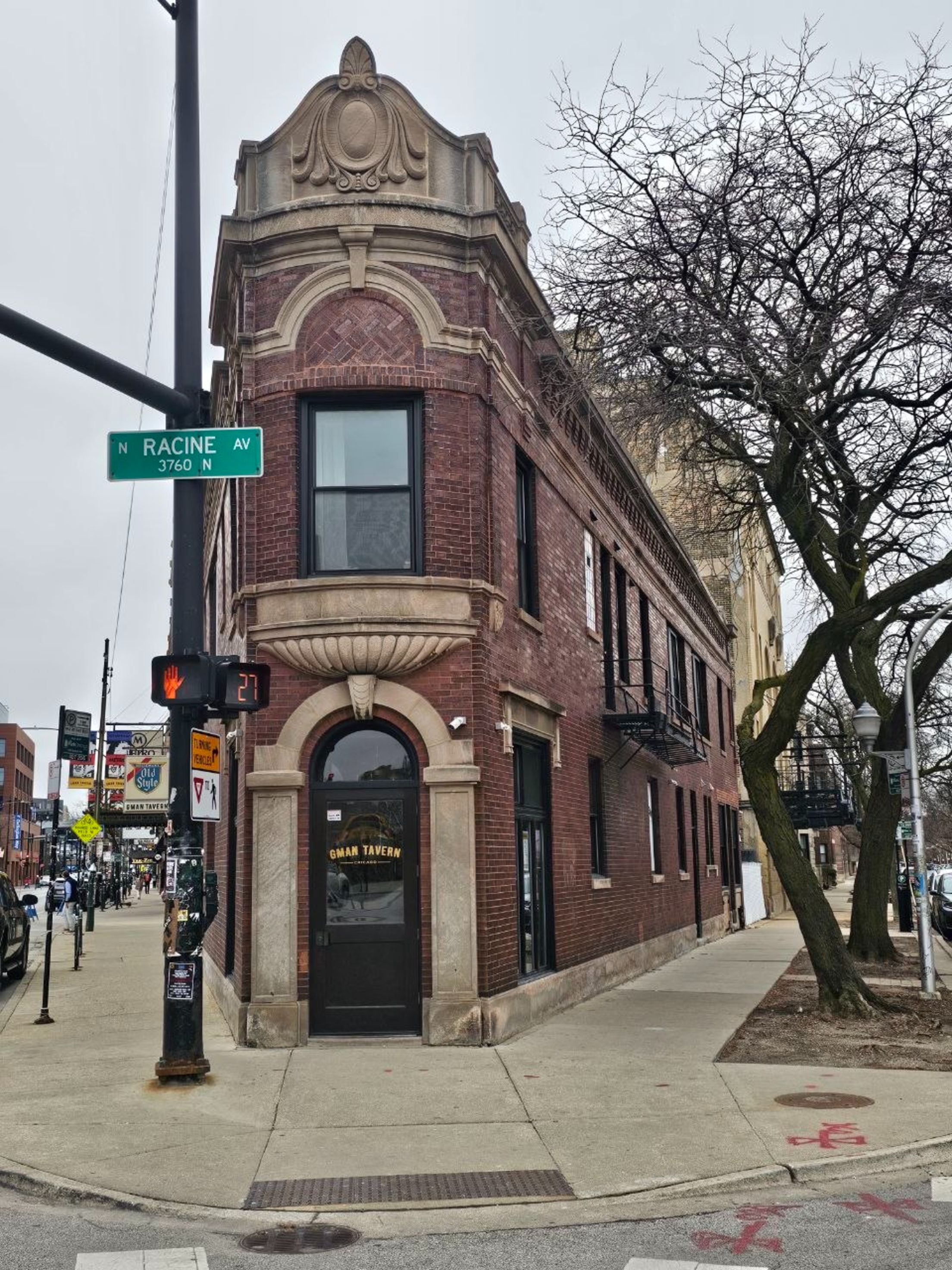 gingerman-tavern-lakeview
