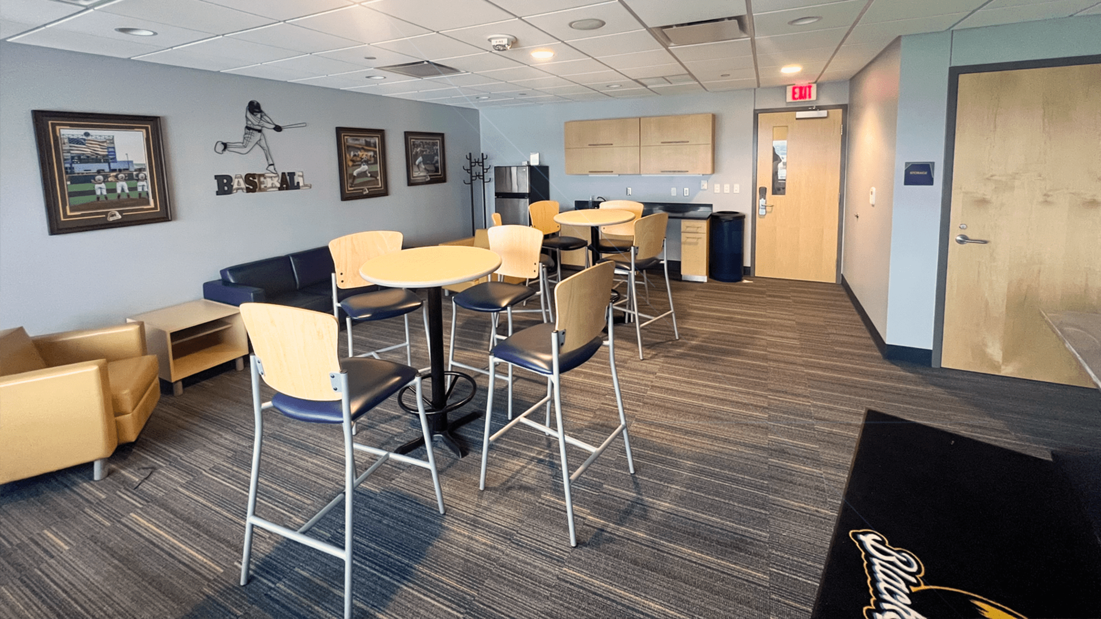 Suite 2 - 25-guest capacity