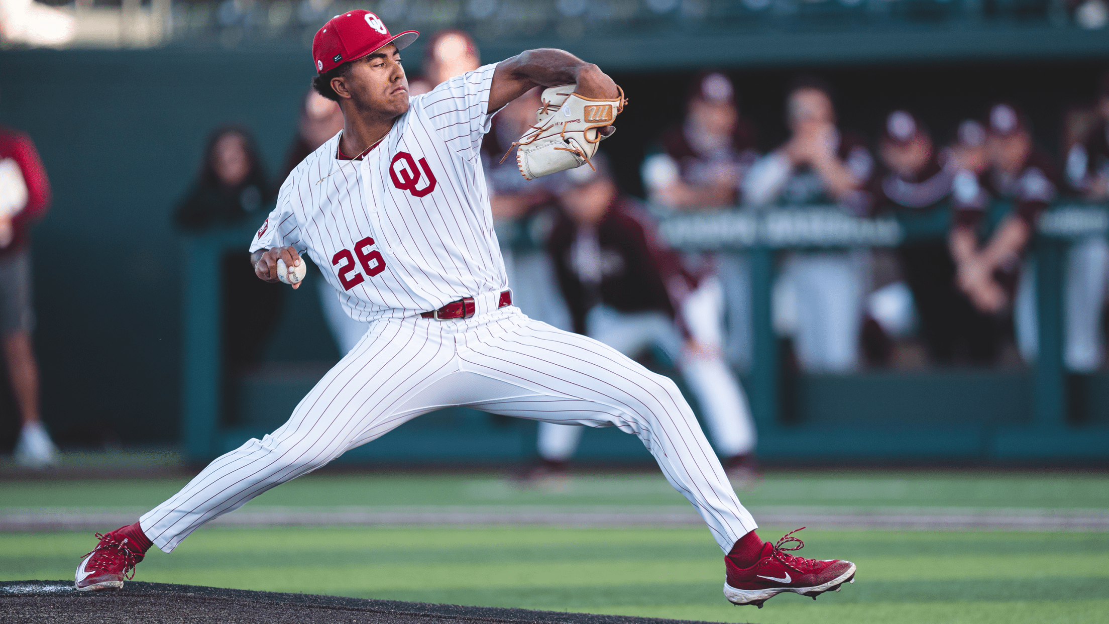 Oklahoma pitcher Kyson Witherspoon mid-pitching motion