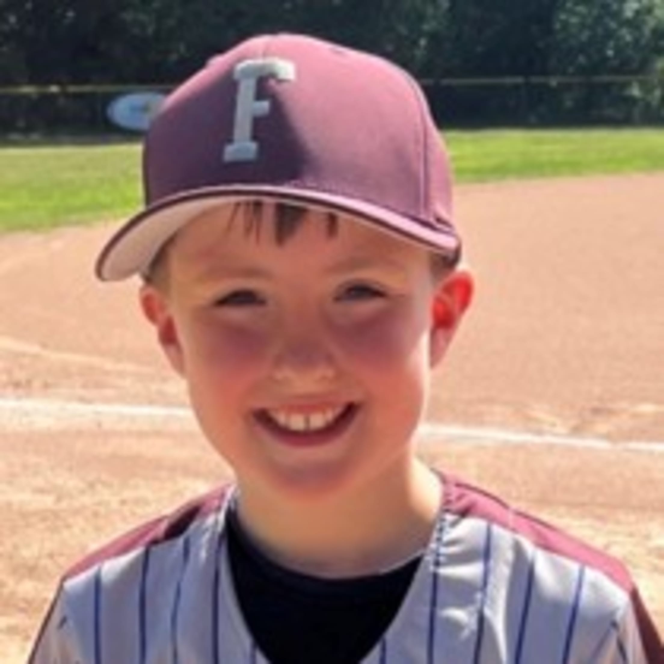 Falmouth Commodores bat kid Owen Karl