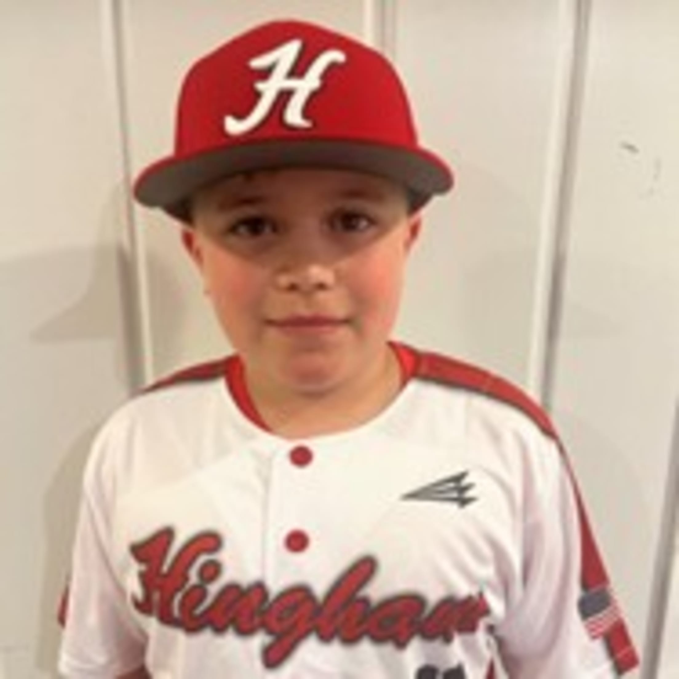 Falmouth Commodores bat kid Cameron McNamara