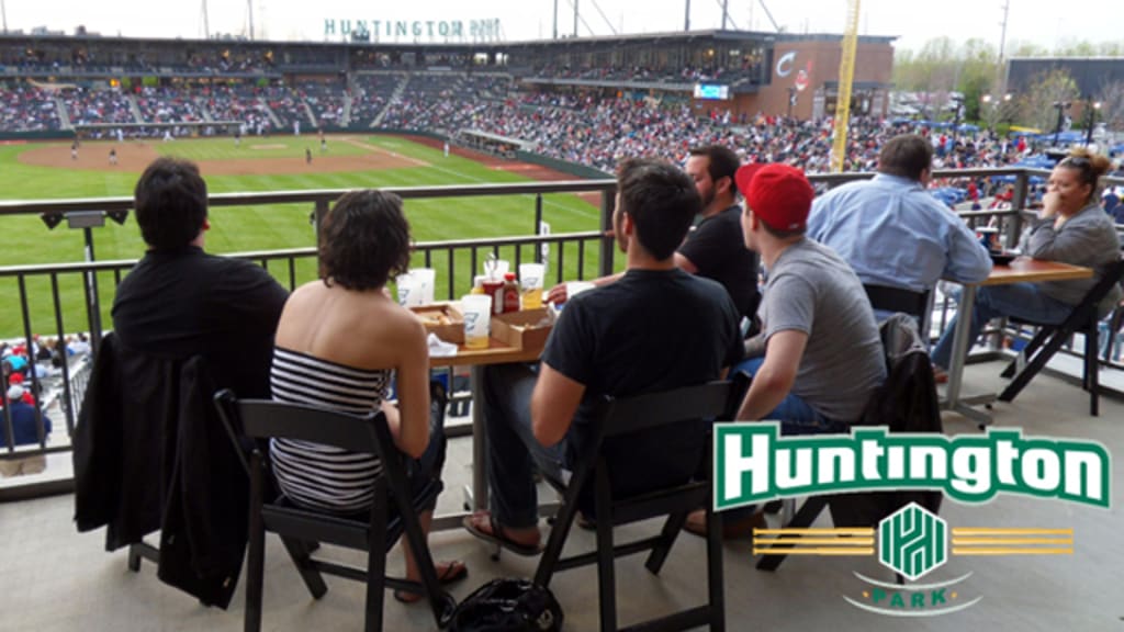 Hall of Fame Bar Terraces Clippers