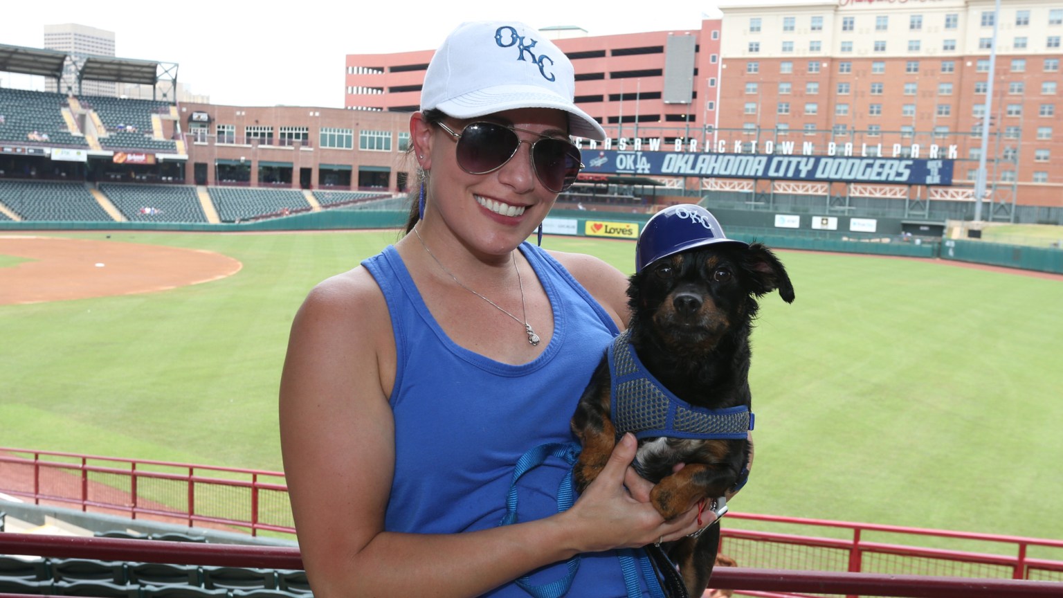 Bark in the Park Dodgers