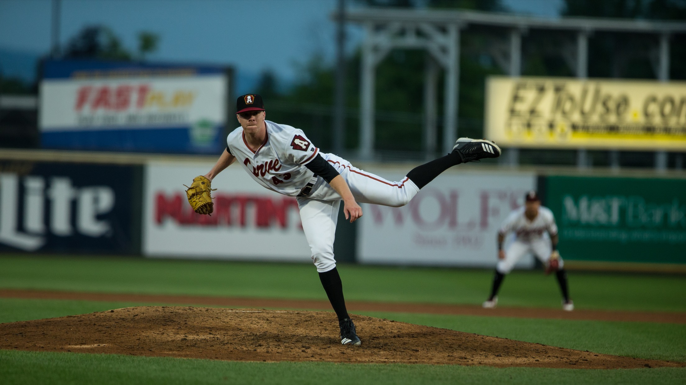 Eight-run inning buries Curve in series-opening loss | MiLB.com