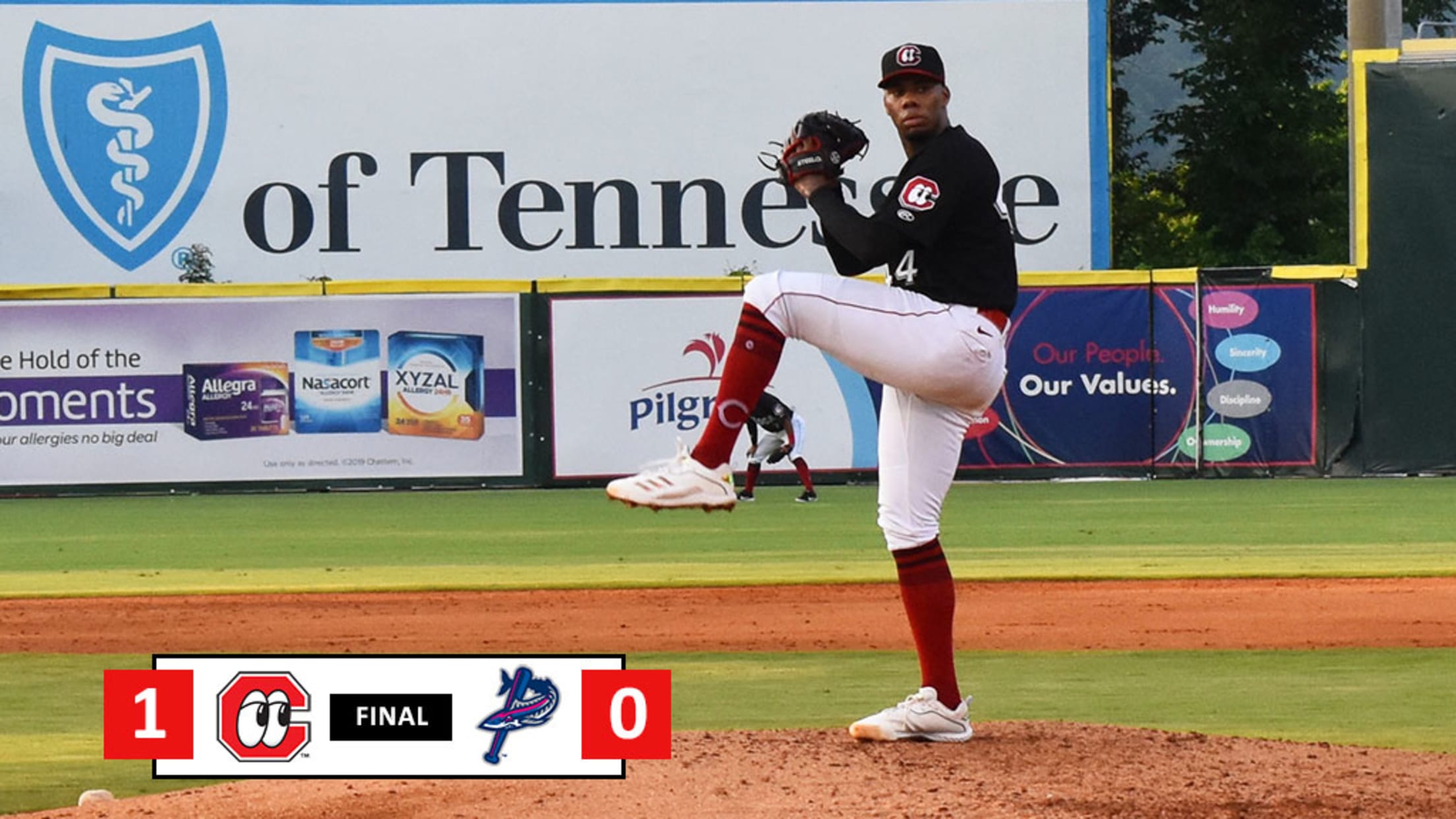 Greene and Robinson Lead Lookouts to Victory | MiLB.com