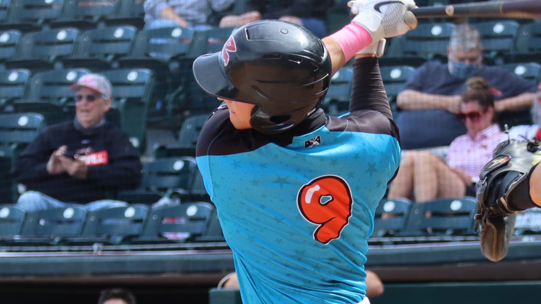 Squirrels surrender late lead, fall in extras to Baysox | MiLB.com
