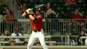 El Paso's Coleman ties the game with a homer