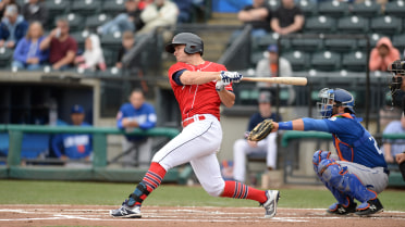 Rainiers Rally Late To Defeat Cubs, 5-4