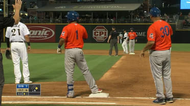 Syracuse's Tejada singles for cycle